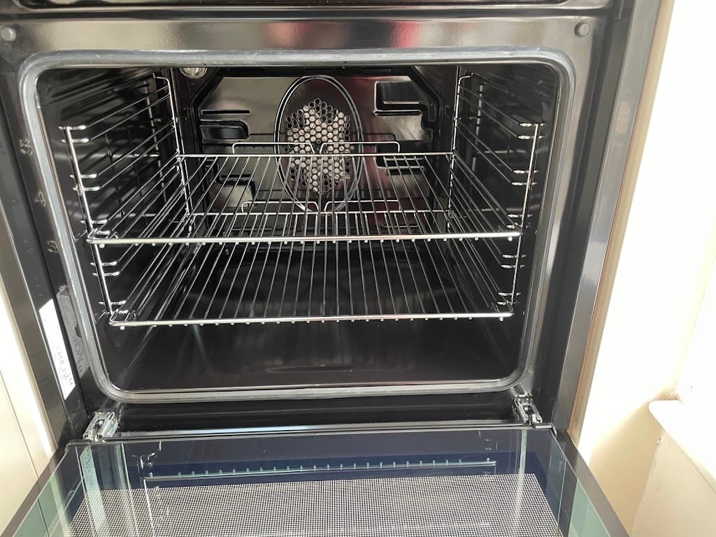 Barton Oven Cleaning