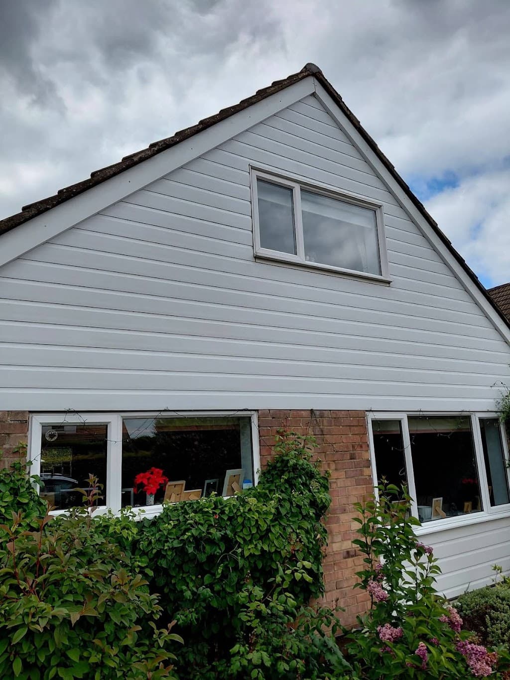 S.R.D Window & Exterior Cleaning