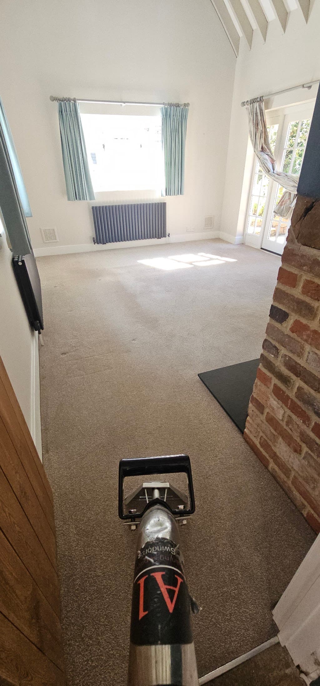 Carpet cleaning Swindon. A1 cleaning services