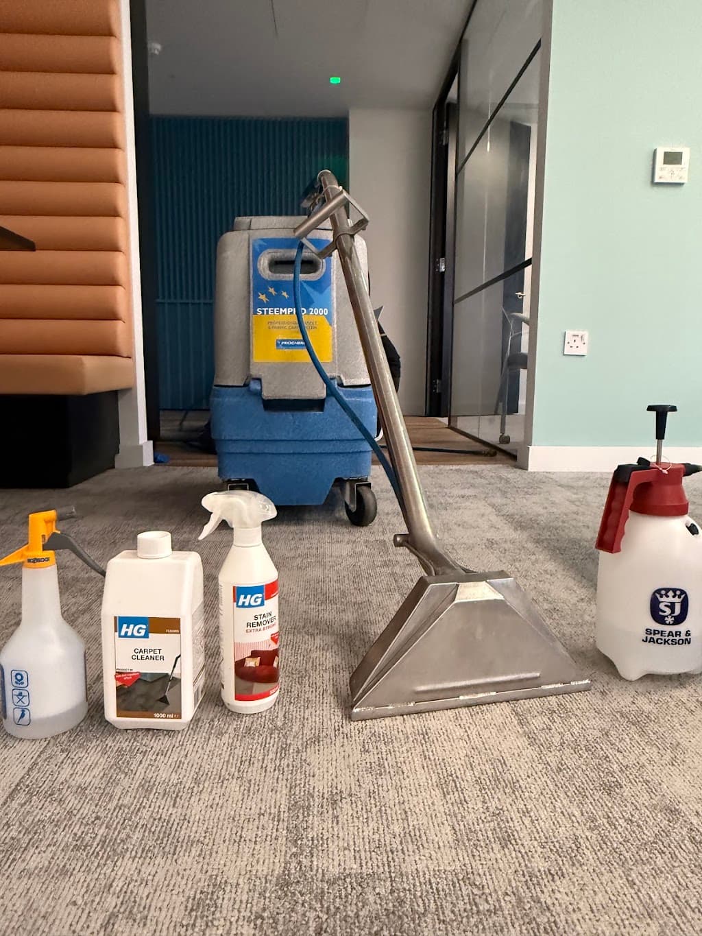 London Sofa & Carpet Cleaners LTD