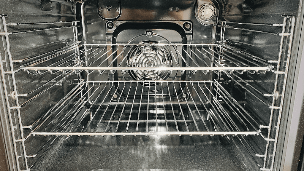 JWS Cleaning Solutions-Bradford and Bingley Oven Cleaning
