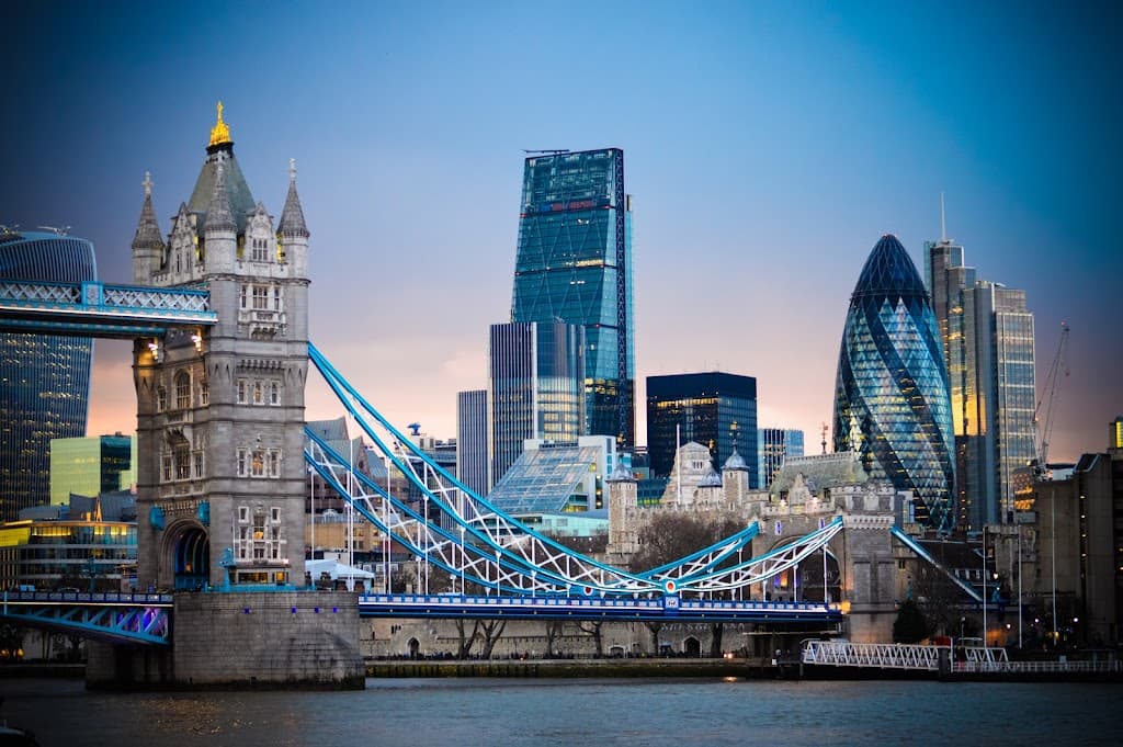 Complete Clean Management - Office Cleaners London