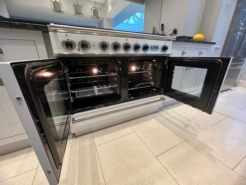 P J R Oven Cleaning