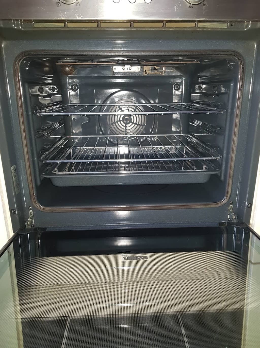 The Oven Cleaner