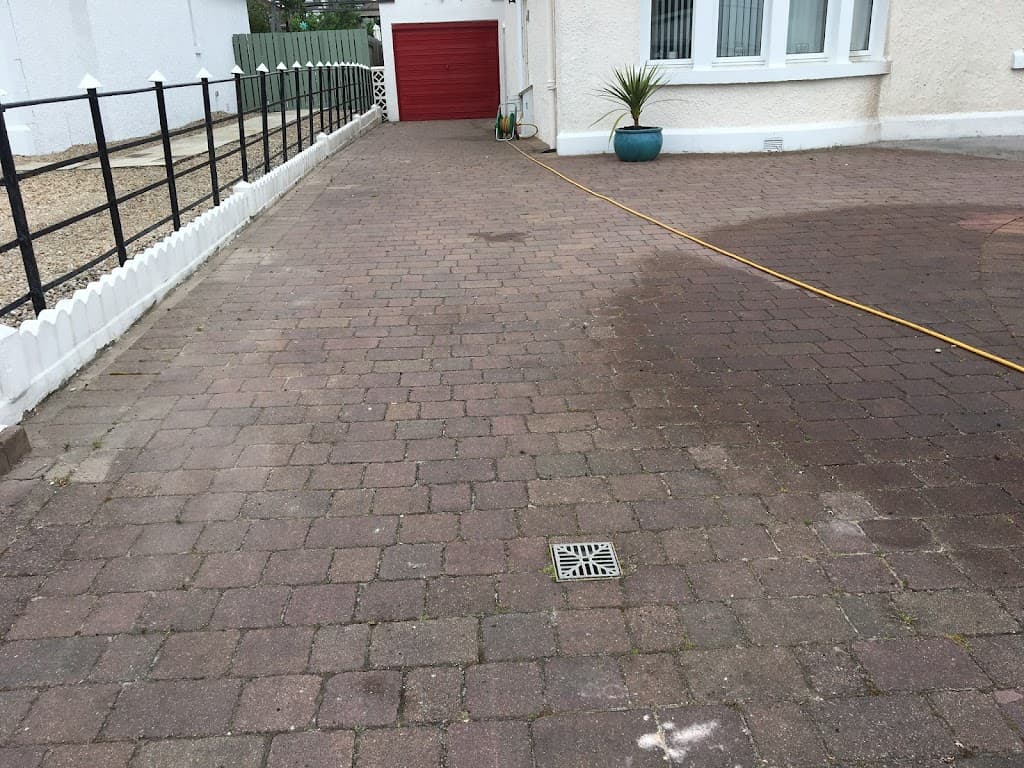 Easy Clean Powerwashing