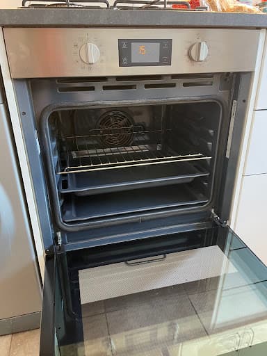 Hobs Knobs & Ovens — Customer photo