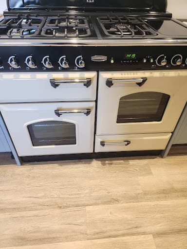 JWS Cleaning Solutions-Bradford and Bingley Oven Cleaning — Customer photo
