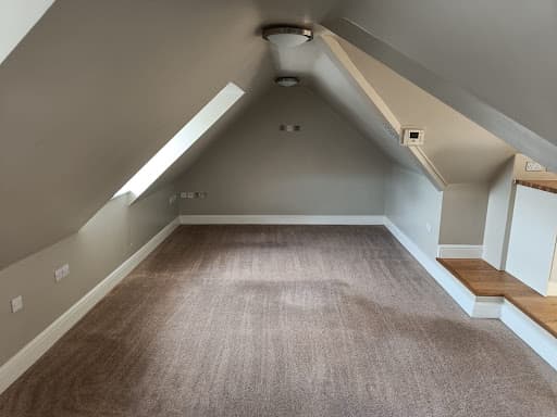 Clean House Bristol End of Tenancy Cleaning Specialists in Bristol Area — Customer photo