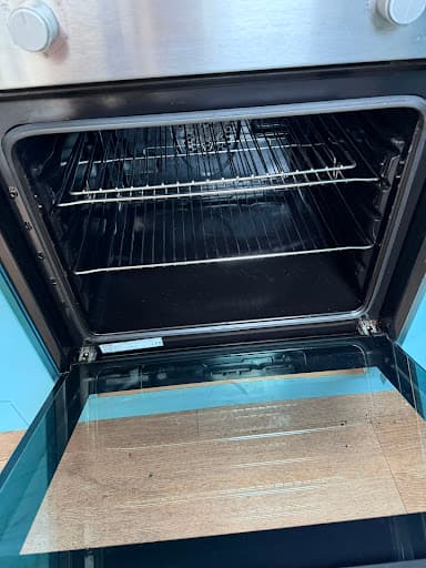 Maid in Time End Of Tenancy Cleaning Hove — Customer photo