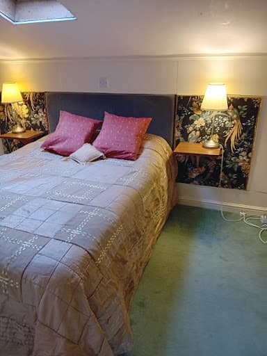 Clean House Bristol End of Tenancy Cleaning Specialists in Bristol Area — Customer photo